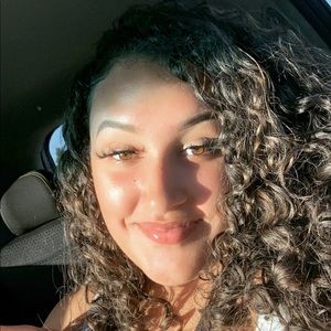 Meet your Posher, Nevaeh y